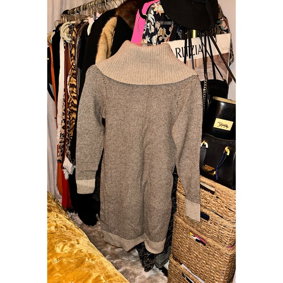 Cynthia Rowley Lambswool, Cowl Neck Sweater Dress, Size Medium - Picture 11 of 14